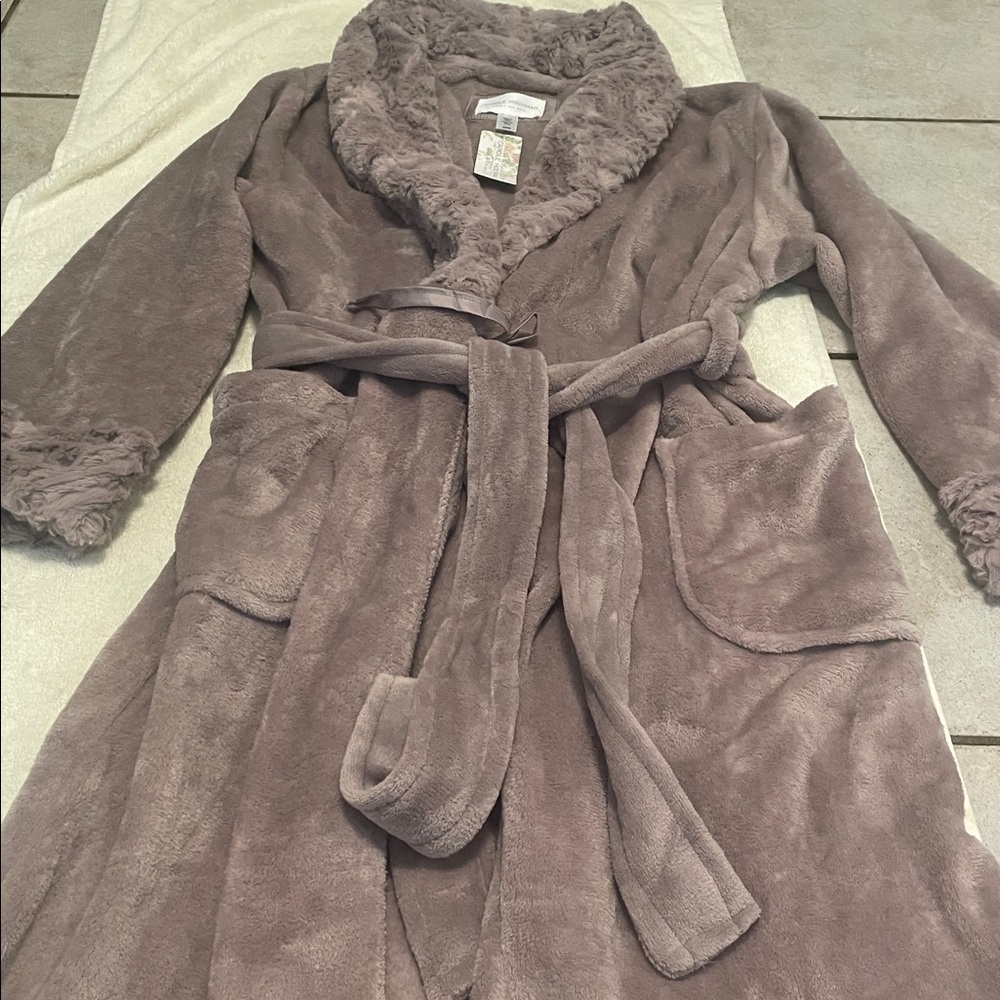 NWT Carole Hochman Plush Purple Robe - Picture 4 of 8